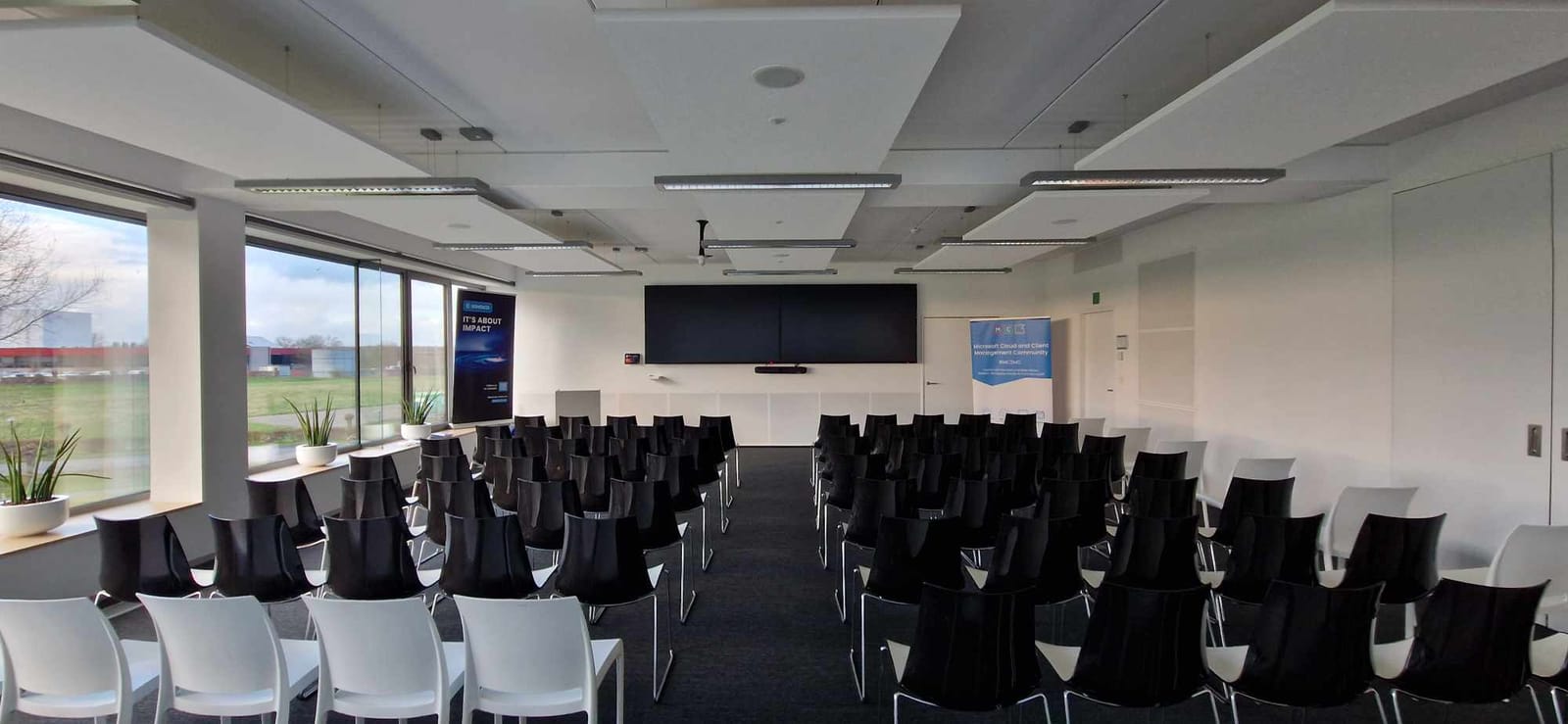  Big room